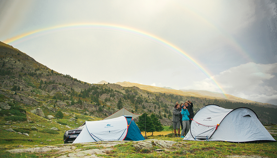 GET OUTSIDE - CAMPING